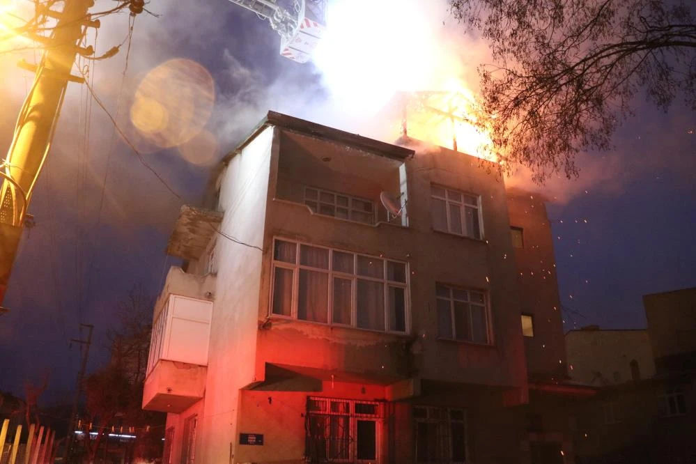 Isınmak için yaktığı soba sonu oluyordu